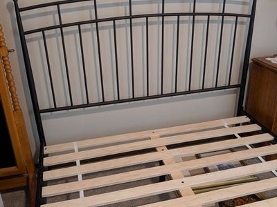 metal bed frame