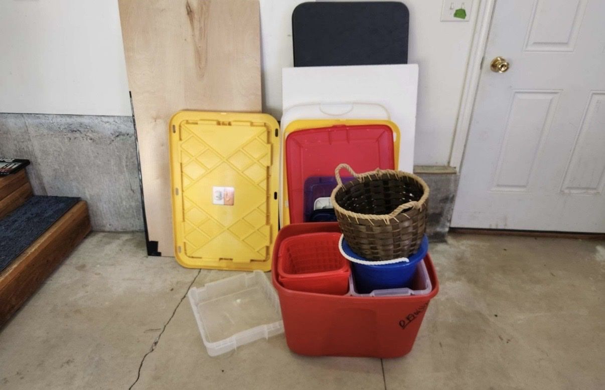 Taking things to donate at the thrift store ?