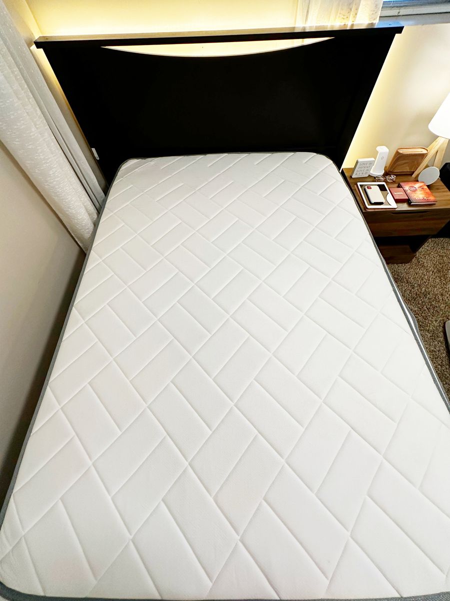 Full Size Mattress – Very Good Condition