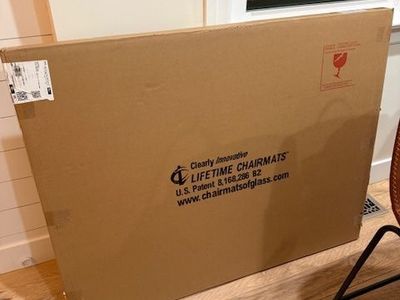 Unopened Glass Chair Mat