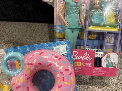 Barbie I Can Be Anything Pediatrician Playset and Barbie Donut Float Accessories
