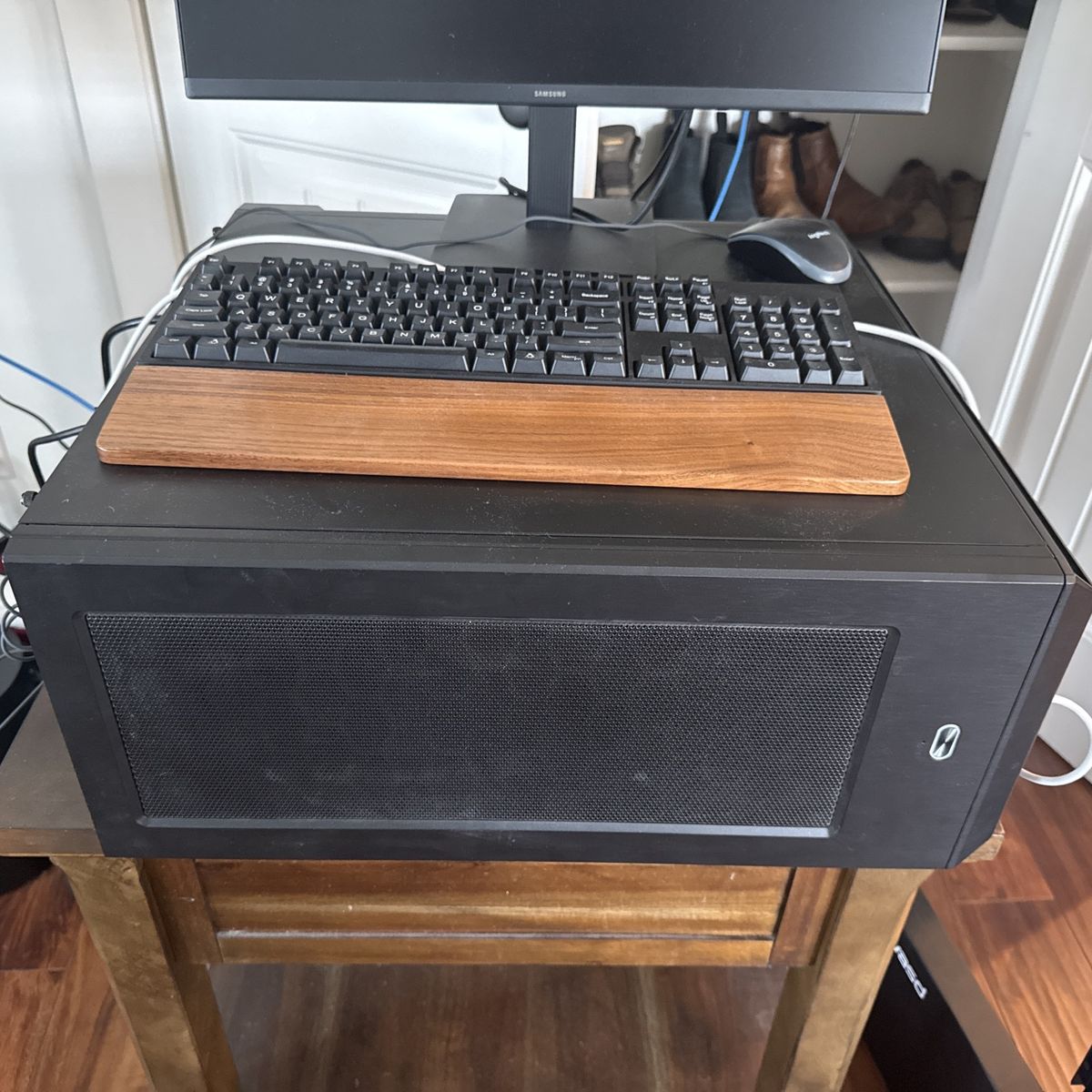 AI Workstation - AMD Ryzen Threadripper PRO 5995WX 64-Cores, 512GB DDR4 RAM