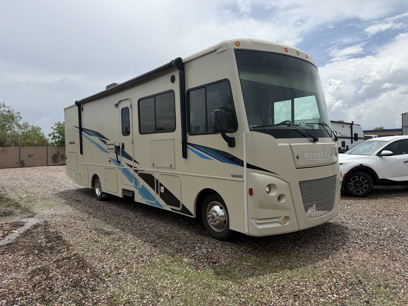 Winnebago Vista 31BE Class A 