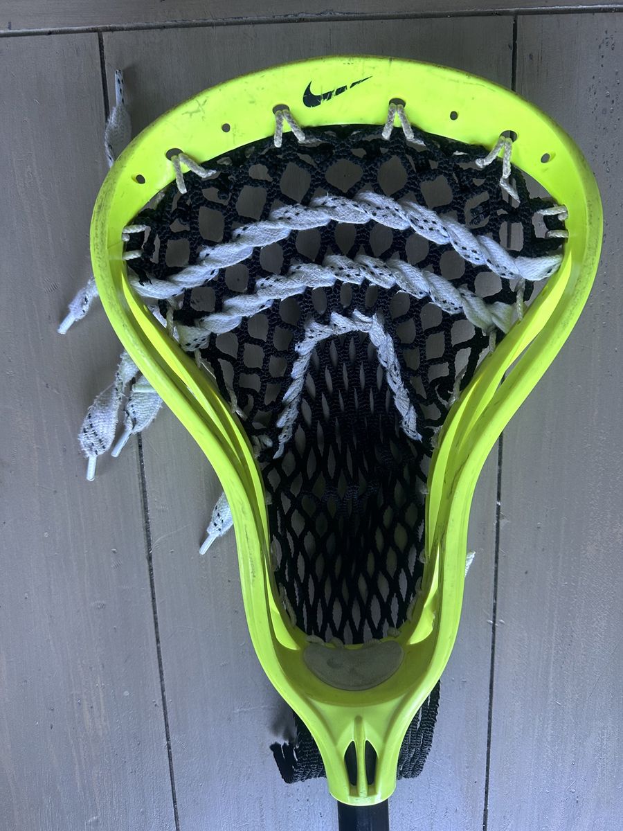 Nike AERO 10 lacrosse stick