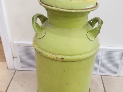 VINTAGE MILK CAN