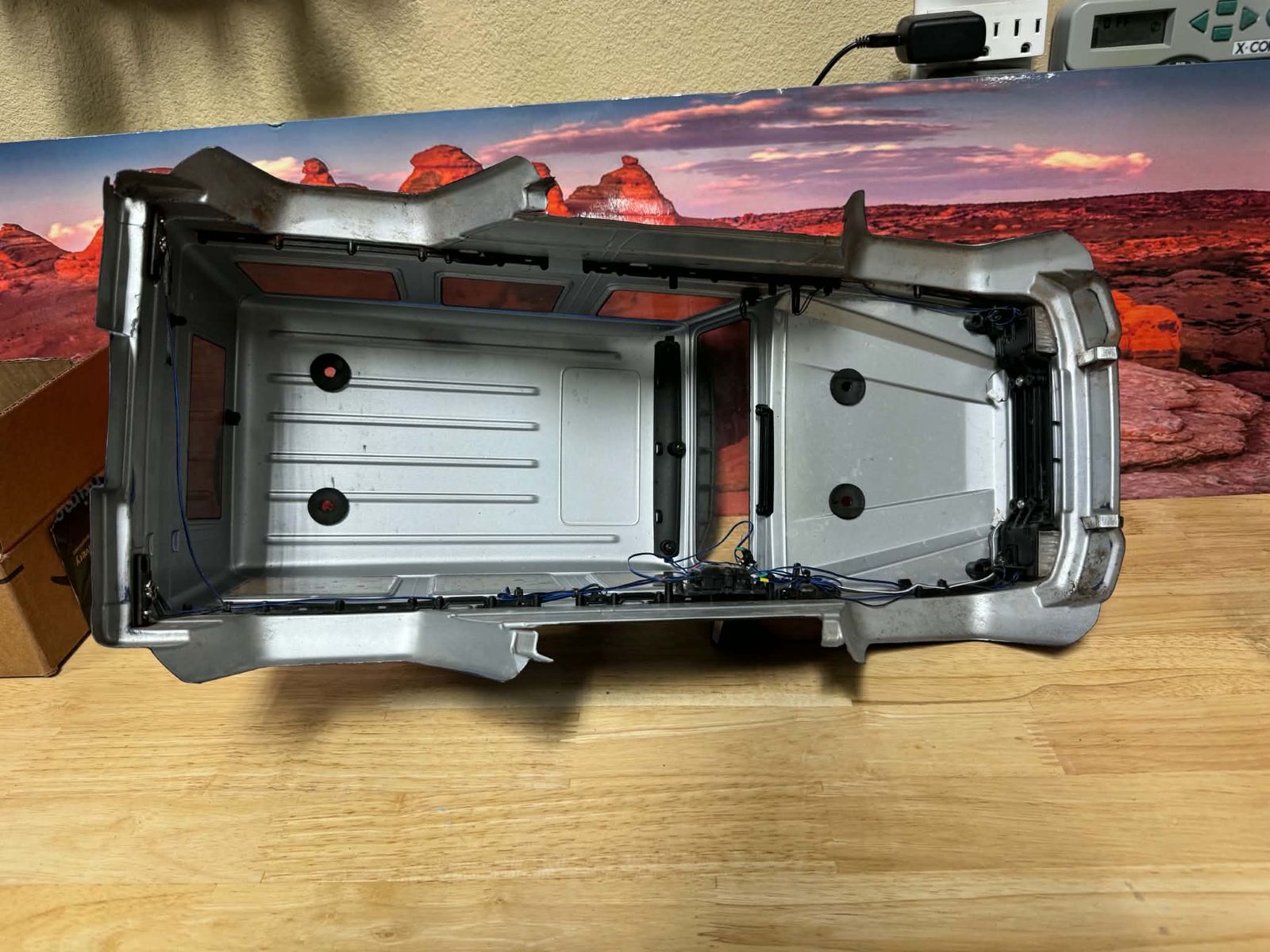 Main image 4