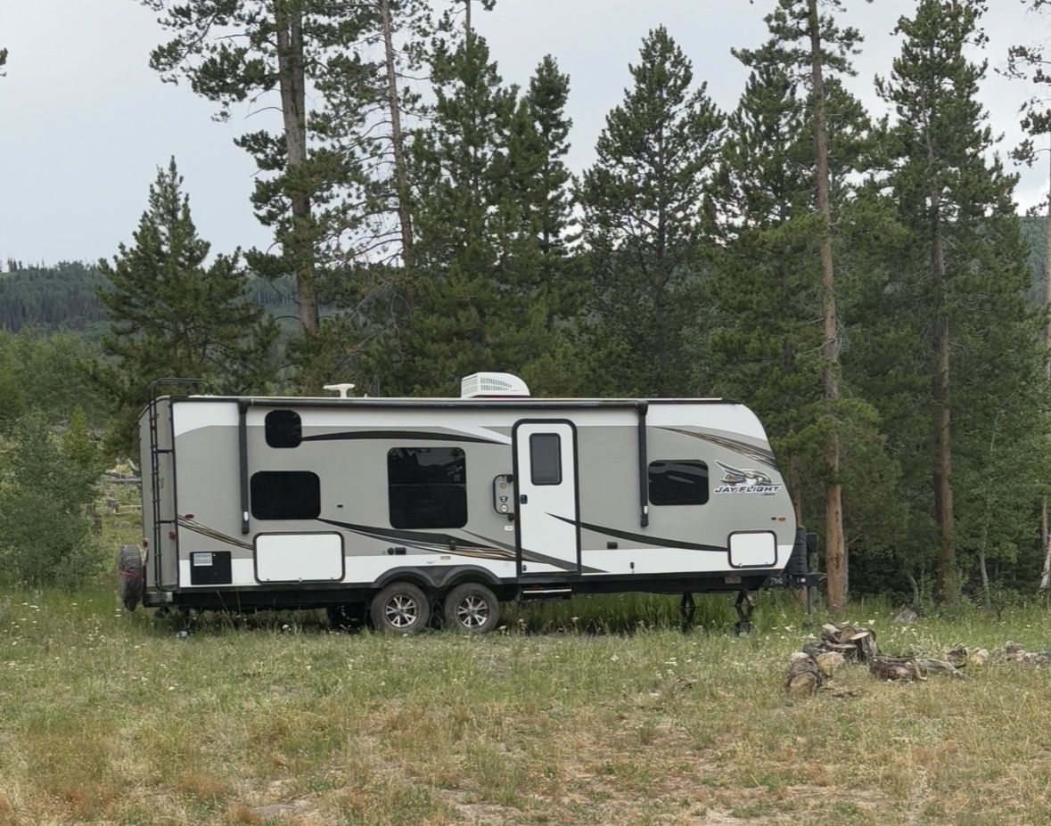 Jayco Jay Flight 26BH Travel Trailer - Bunkhouse