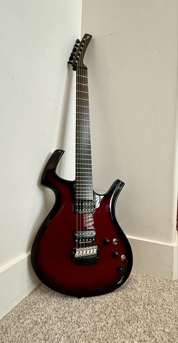2004 Parker Fly - Near Mint Condition