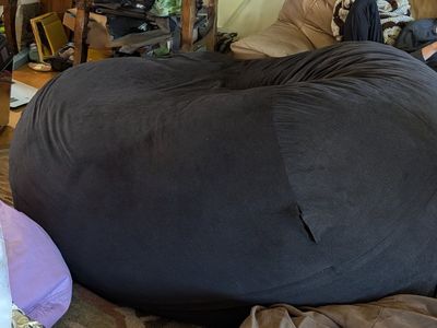 Large Black Beanbag Chair - Comfortable Lounger for All Ages, Good Condition