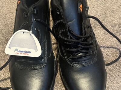 WORX Black Steel Toe Work Shoes Size 11M
