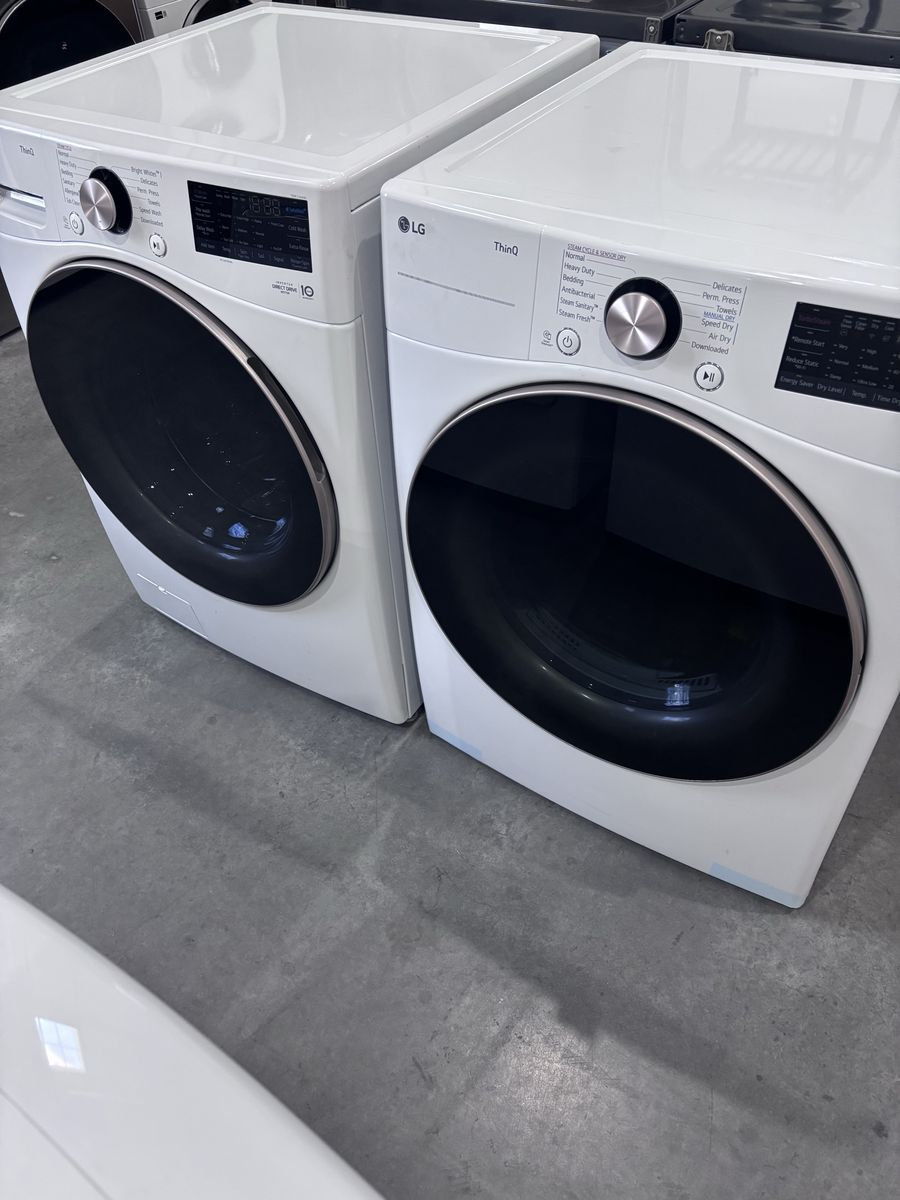 New LG Stackable Front-Load Washer and Dryer Set