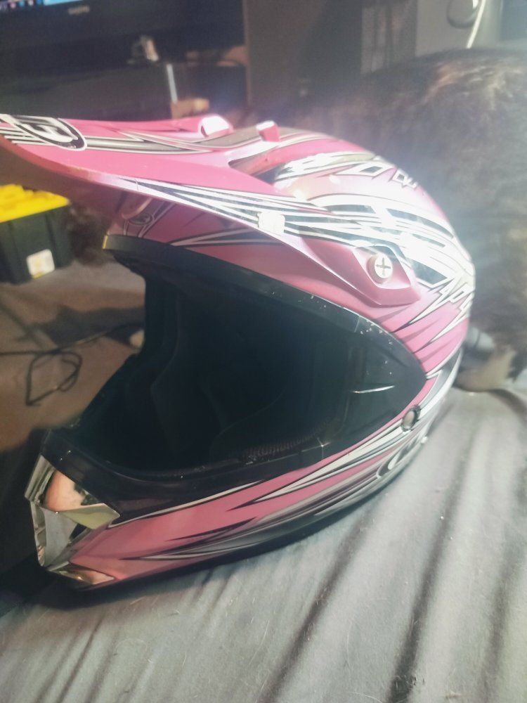 5 helmets