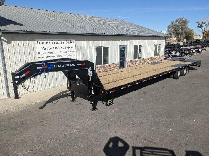 2026 Load Trail GP 102x40 Gooseneck w/Under Frame Max Ramps 25.9K