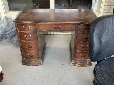 Vintage Wooden Desk with 9 Drawers - Classic Office Furniture