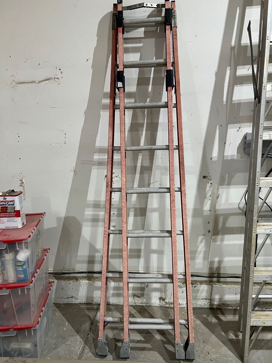 Ladder for sale fiberglass heavy duty 8 ft tall standing ladder or leaning