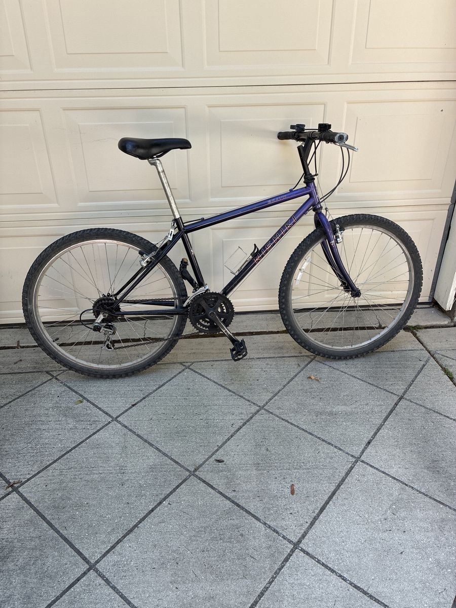 Nishiki 'Backroads' Mountain Bike - Purple/Black, Large Frame, 26" Wheels, Water Bottle Cage