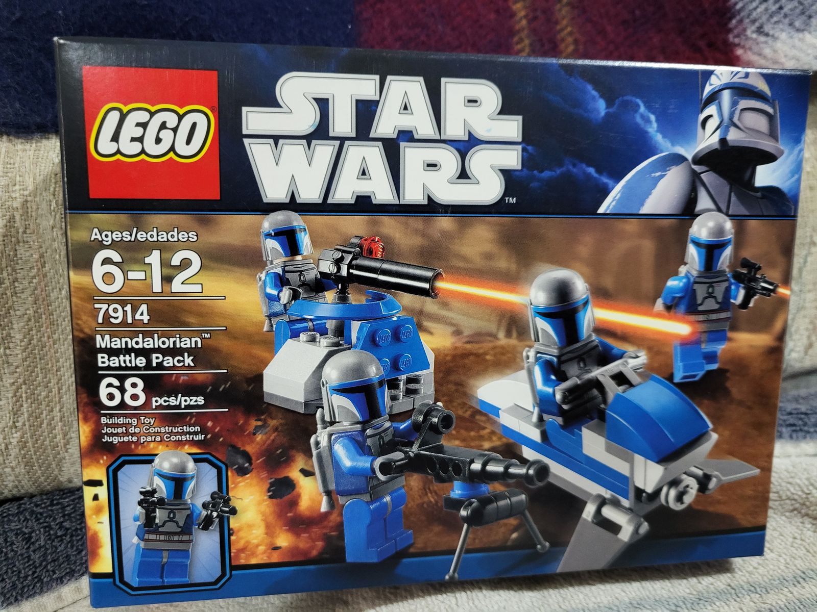 LEGO STAR WARS MANDALORIAN BATTLE PACK  2011 ISSUE