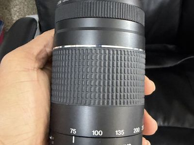 Canon ef 75-300 iii