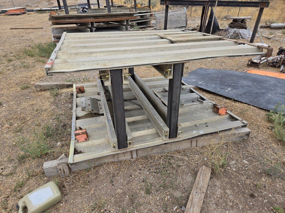 Main image 3