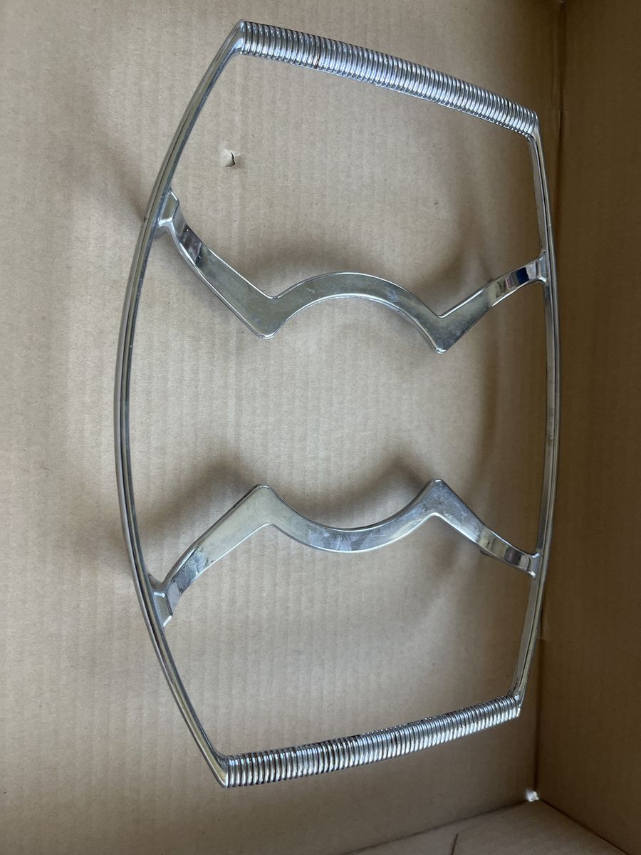 Main image 6