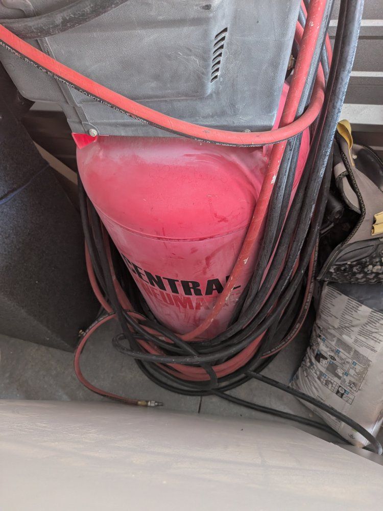 air compressor and 150ft hose
