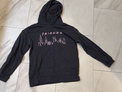 Grey sweatshirt size 10–11