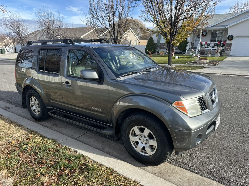 2006 Nissan Pathfinder SE Off Road