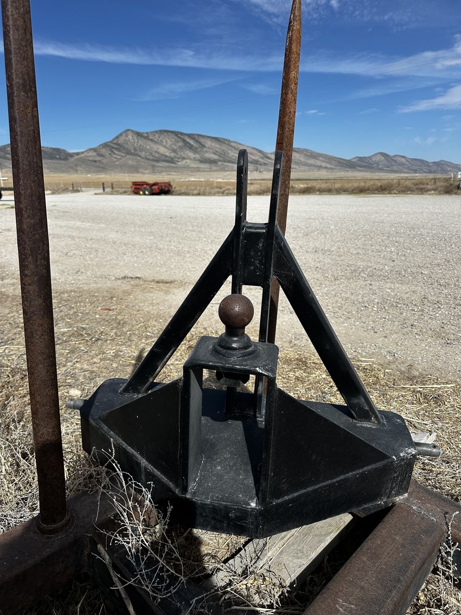 3 point hitch