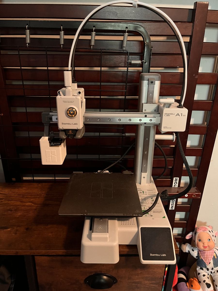 Bambu Lab A1 Mini 3D Printer - Very Good Condition