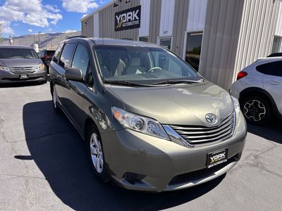 2011 Toyota Sienna LE 8-Passenger