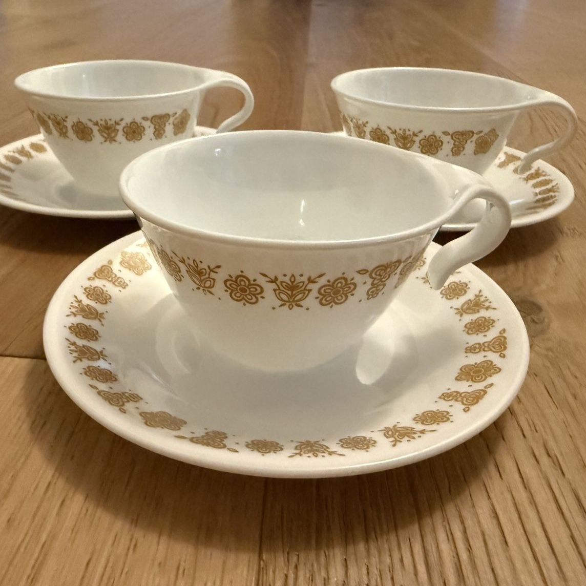 Vintage Pyrex Butterfly Gold Tea Cups & Saucers Set of 3 - White & Gold Floral