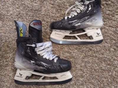 Bauer Vapor Hyperlite Ice Hockey Skates Size 6, Fit 2, Fly-Ti Steel