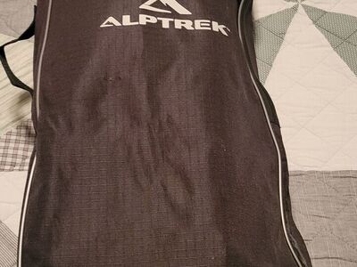 ALPTREK 825 Pro Snowshoe Kit