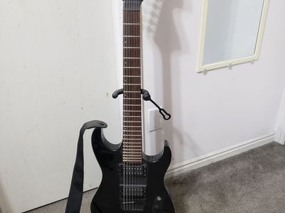 Washburn 7 string electric guitar