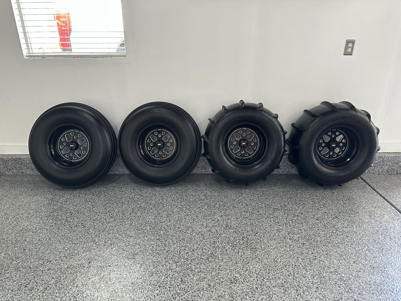 Efx Sandslinger Paddle Tires & DWT Wheels 4/156