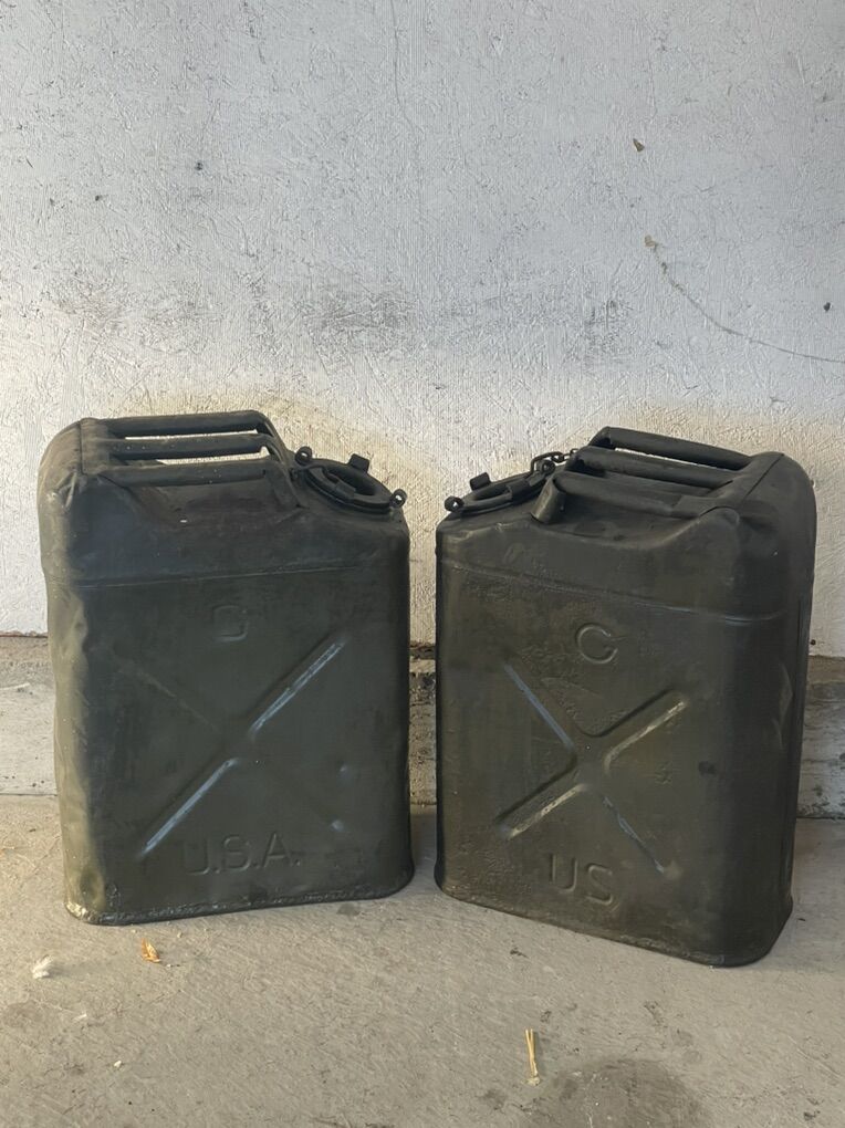 Vintage Original USMC DOT-5L Green Military Jerry Can Jeep Steel