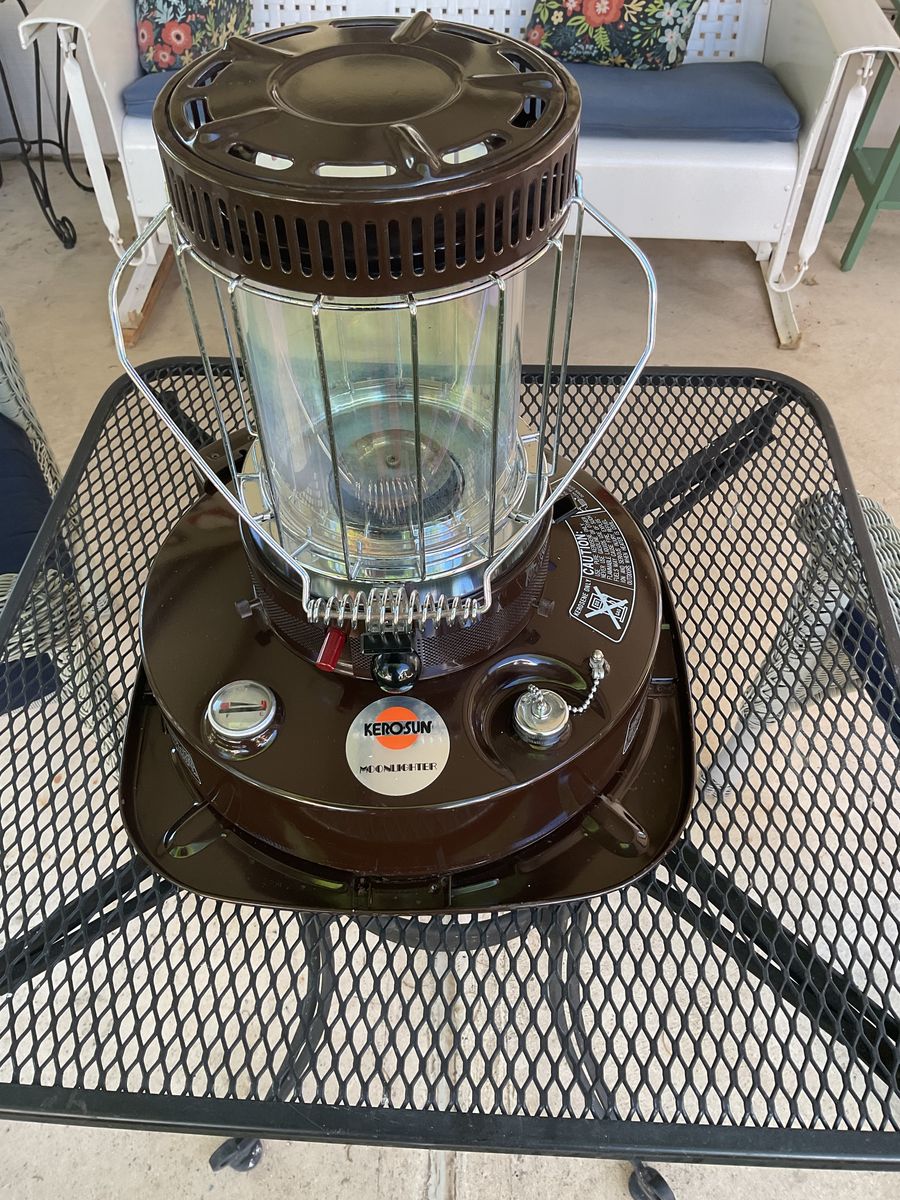VTG KerSun Moonlighter Kerosene Heater Lantern