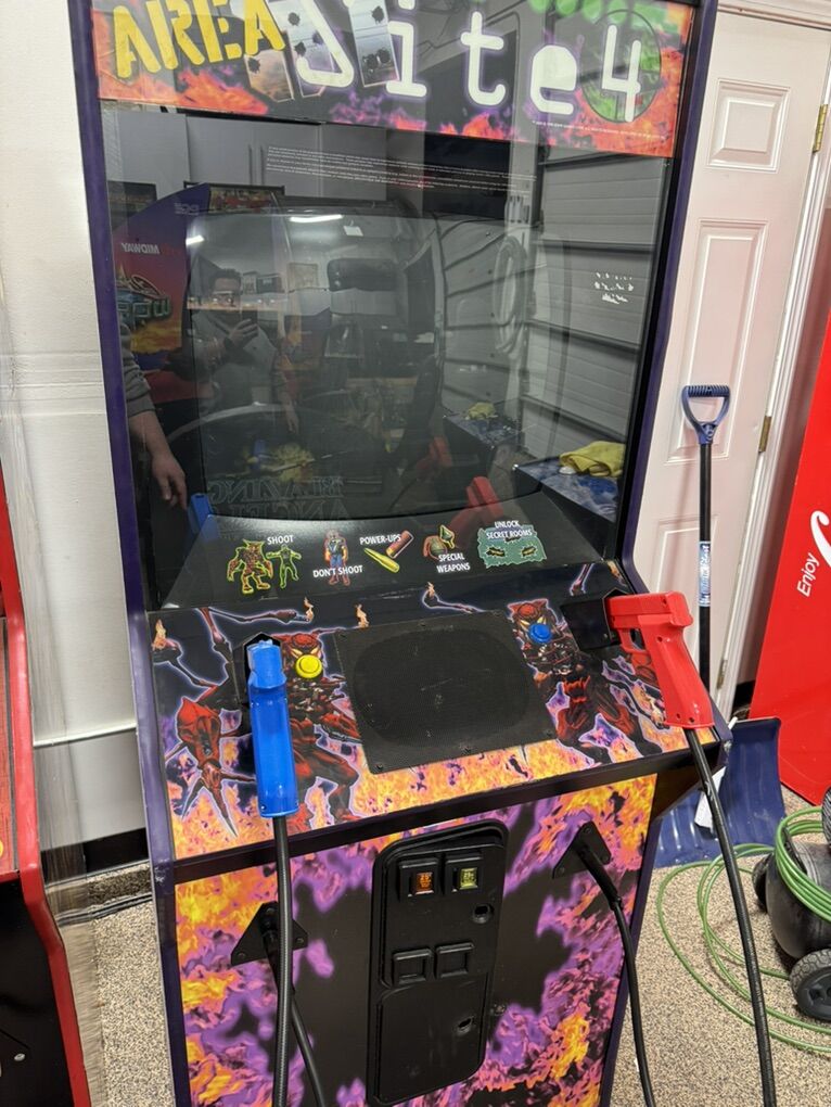 Area 51 Site 4 Arcade
