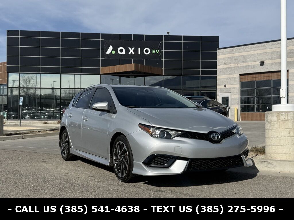 2018 TOYOTA COROLLA Base