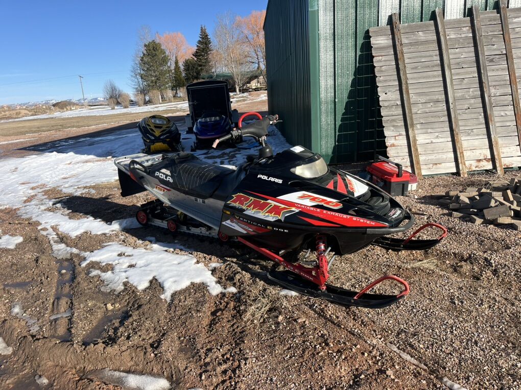 2001 Polaris 700 Rmk
