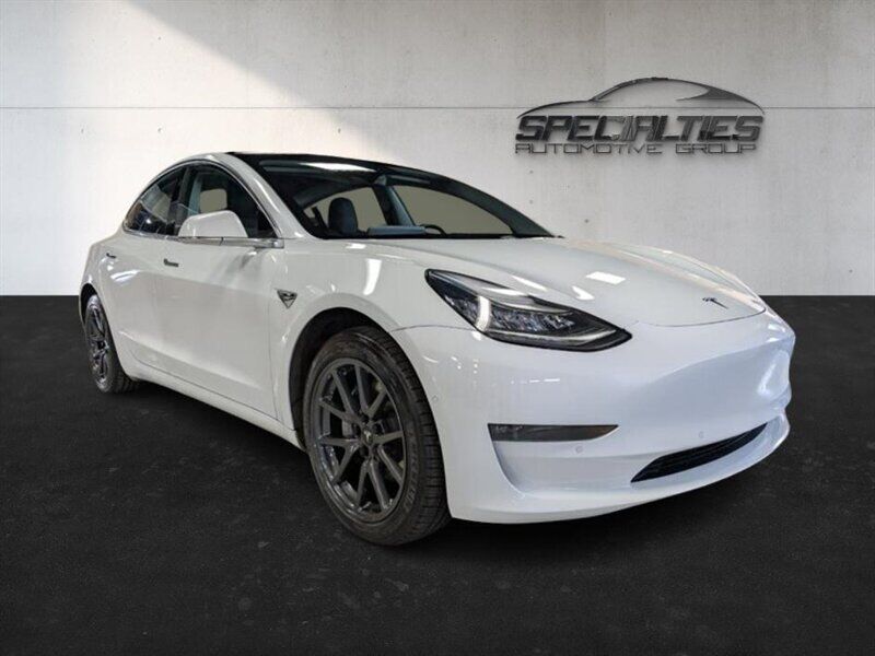 2020 Tesla Model 3 Long Range