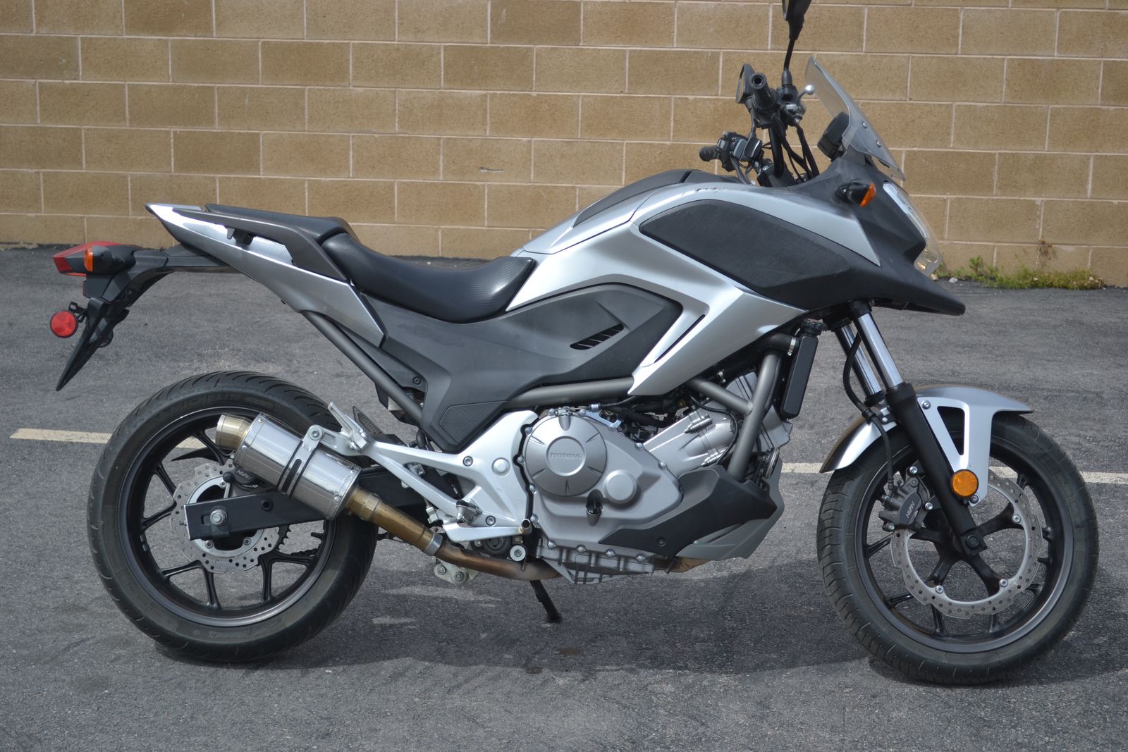2012 Honda NC700X - GREAT GAS MILAGE