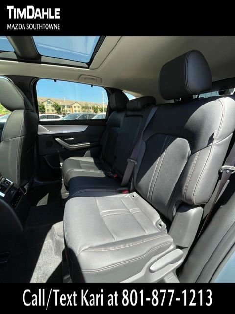 Main image 12