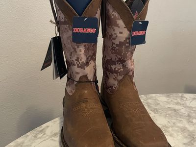 Durango boots size us7.5M