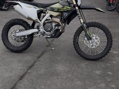 2026 Triumph TF 250 E