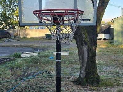 Jr basketball hoop