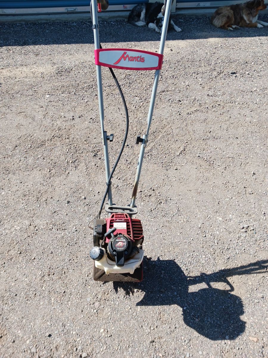 Garden weeder mantis roto-tiller