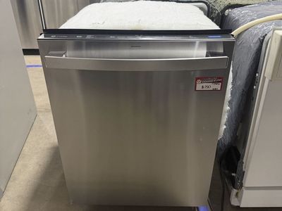 Ge profile Stainless Steel Built-In Dishwasher - Fully Integrated, Quiet Operation