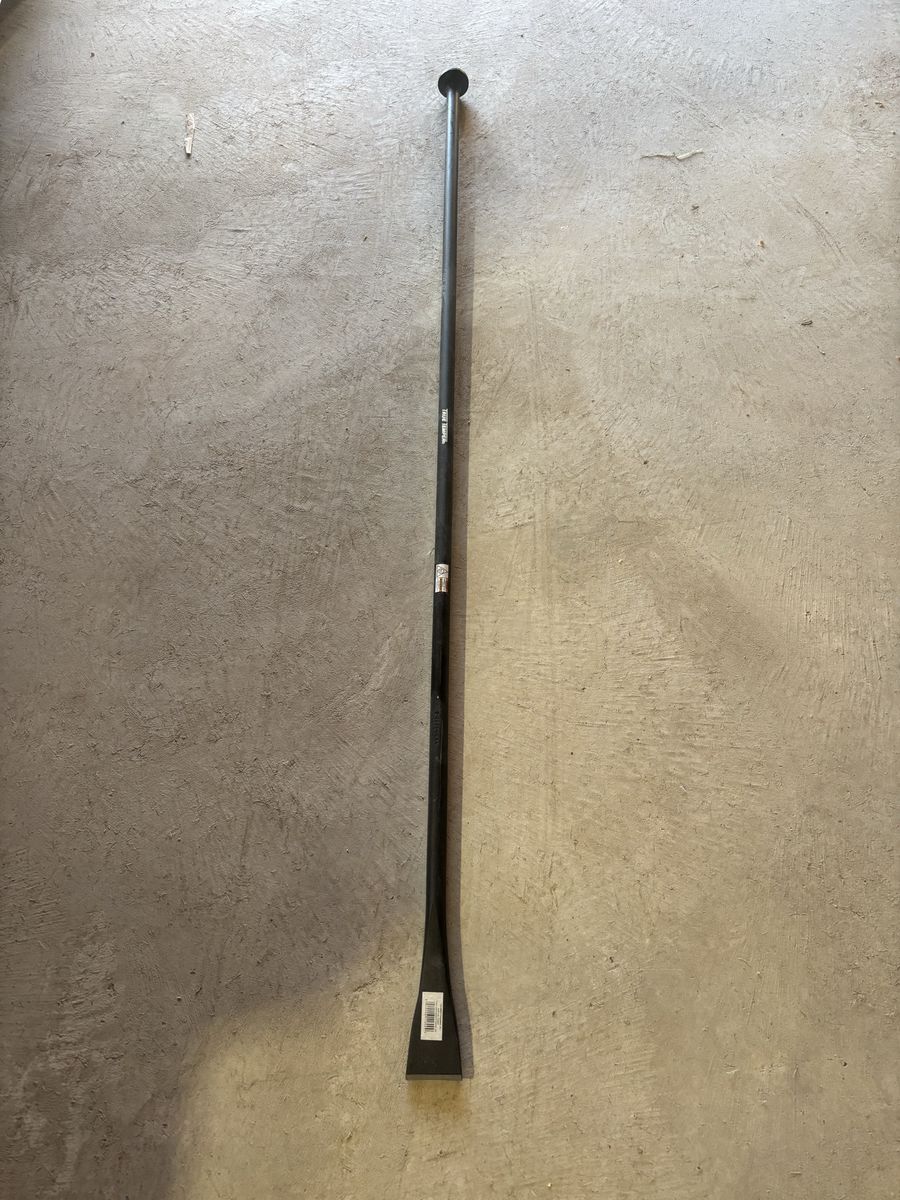 LESS THAN HALF PRICE OF RETAIL! BRAND NEW IN PACKAGING Ames True Temper 69” post hole digger/tamper bar