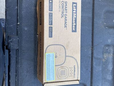 Lift master smart controller for garage doors